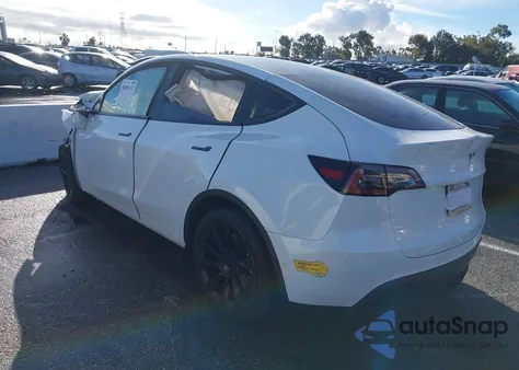 2022 Tesla Model Y Long Range Dual Motor All-Wheel Drive из США, поврежденный, VIN 7SAYGDEE6NF353400
